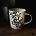 PABUKU clockwork mug, black and gold